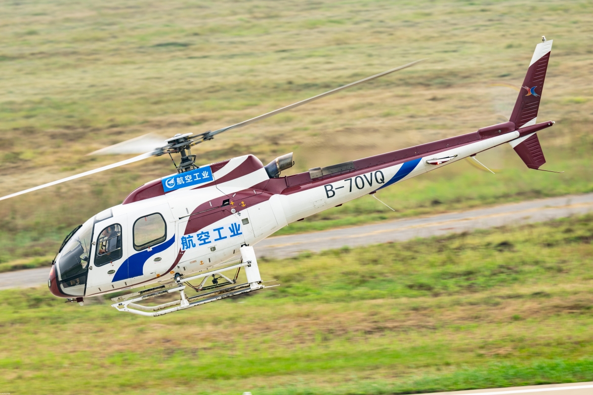 AC311A举行航行预演。。。。。摄影：岳书华